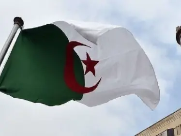 الرئيس الجزائري يأمر "سوناطراك" بوقف العلاقة التجارية مع المغرب.. ويكشف السبب ببيانٍ رسمي - وكالة ستيب نيوز