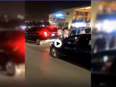 بالفيديو||مجموعة من الشبان يطاردون فتيات في السعودية ومطالبات لمحاسبتهم - وكالة ستيب نيوز