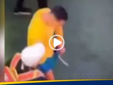 حركة رونالدو "غير الأخلاقية" في مباراة الهلال والنصر تثير الجدل ومطالبات بطرده من السعودية (فيديو) - وكالة ستيب نيوز