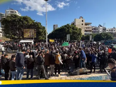 استجابة لدعوة غزال.. مظاهرات في الساحل السوري تطالب بـ"الفيدرالية" - وكالة ستيب نيوز