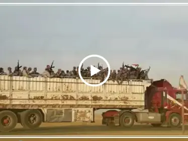 شاهد بالفيديو|| قوافل النظام السوري تدخل محيط الرقة، وعناصره يرددون "بالروح بالدم نفديك يا بشار" - وكالة ستيب نيوز