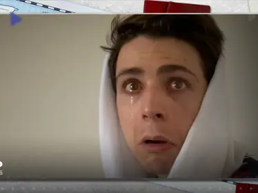 دعماً لأطفال فلسطين.. عمرو مسكون يرمي جائرة حصل عليها من جهة أعلنت دعمها لإسرائيل - وكالة ستيب نيوز