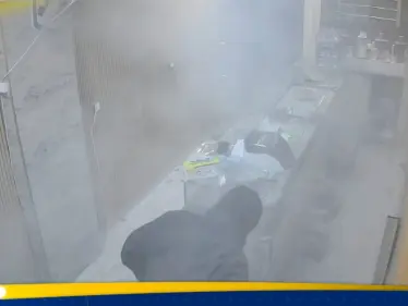 جريمة مروعة تهز حلب.. سارقان مسلحان يقتلان صاحب محل صاغة ويطلقون النار على المارة - وكالة ستيب نيوز