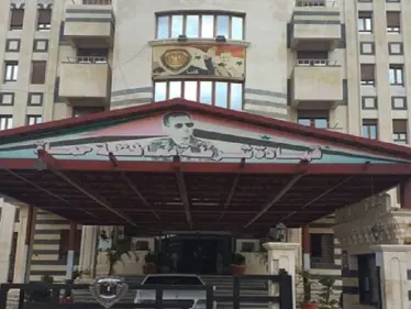 مقتل عنصرين من شرطة النظام السوري في هجومٍ استهدف مركزهما وسط مدينة حماة - وكالة ستيب نيوز