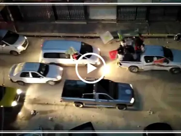 بالفيديو|| مسيرة احتفالية للأسايش وسط الرقة، وموالون "الجيش الحر حرامي بدنا الجيش النظامي"!! - وكالة ستيب نيوز