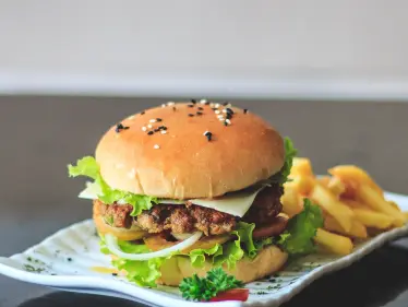 طريقة عمل همبرجر في المنزل - وكالة ستيب نيوز