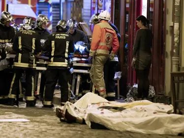 "يعاملوننا كالكلاب".. المتهم الرئيسي في هجمات 13 نوفمبر بباريس يقرّ أمام المحكمة بأمر هام - وكالة ستيب نيوز