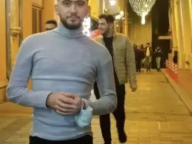 جريمة مروعة بحق شاب سوري.. أتراك يقتحمون شقته بإسطنبول ويطعنونه حتّى الموت (فيديو) - وكالة ستيب نيوز