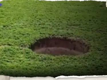 شاهد|| ظهور حفرة ثانية غامضة في قونية التركية يثير الرعب.. وعالم يعلق - وكالة ستيب نيوز