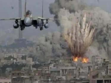 بالصور|| تصعيد عسكري.. مقتل جندي روسي بتسلل للمعارضة المدعومة تركيّاً وروسيا ترد بغارة استهدفت معسكراً - وكالة ستيب نيوز