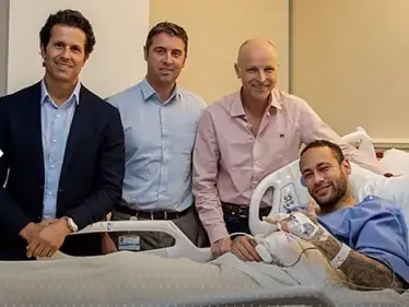 بعد خضوعه لعملية جراحية.. باريس سان جرمان يكشف تفاصيل حالة نيمار - وكالة ستيب نيوز