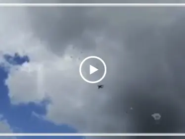 تحطم مدرعتين روسيتين بعد سقوطهما من السماء خلال تدريب عسكري حضره بوتين (فيديو) - وكالة ستيب نيوز