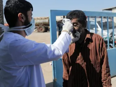 عرنوس يكشف عن ثلاث جهات سترسل خلال أيام لقاح كورونا إلى سوريا - وكالة ستيب نيوز