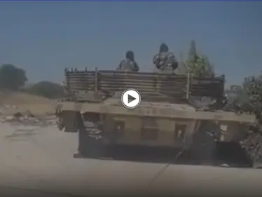 بالفيديو||فرقة ماهر الأسد تقتحم درعا البلد بعتادٍ ثقيل.. الرصاص الحي يصيب مدنيين ويثير الذعر - وكالة ستيب نيوز