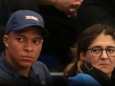 فايزة العماري بغضب: باريس عامل مبابي مثل الكلب - وكالة ستيب نيوز