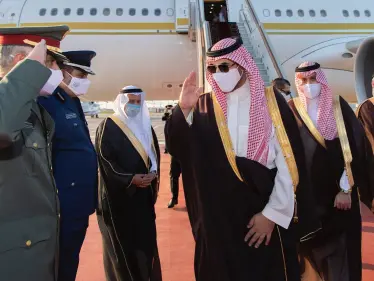 نائب وزير الدفاع السعودي يصل موسكو على رأس وفد رفيع للمشاركة في حدث دولي انطلق اليوم - وكالة ستيب نيوز