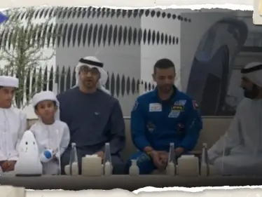 رئيس دولة الإمارات ومحمد بن راشد يستقبلان رائد الفضاء سلطان النيادي لدى عودته لأرض الوطن (فيديو) - وكالة ستيب نيوز