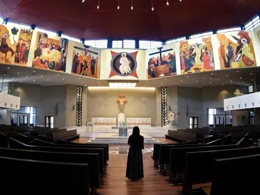 بالفيديو|| البحرين تفتتح أكبر كاتدرائية "سيدة العرب" في منطقة الخليج العربي - وكالة ستيب نيوز