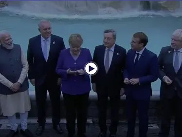 بالفيديو|| بعض قادة مجموعة العشرين يجتمعون ويرمون العملات المعدنية في نافورة تريفي الشهيرة بروما - وكالة ستيب نيوز