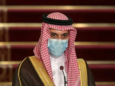 وزير الخارجية السعودي يشير لأمرٍ "مُقلق" مرتبط بحزب الله في لبنان - وكالة ستيب نيوز