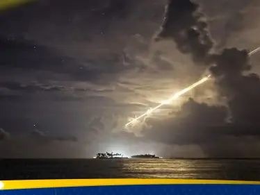 أمريكا تختبر صاروخاً عابراً للقارات.. وبوتين يعطي أوامر للرد على 