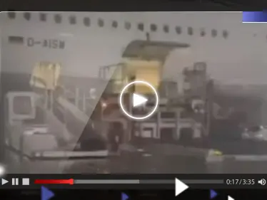 الأمطار تغرق مطار فرانكفورت الألماني وإلغاء 100 رحلة جوية والفيضانات تغمر الشوارع - وكالة ستيب نيوز