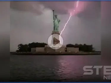 بالفيديو|| مشاهد رهيبة للحظة ضرب عواصف رعدية لتمثال الحرية في نيويورك - وكالة ستيب نيوز