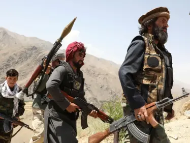 طالبان تعلن سيطرتها على مواقع جديدة بولاية هلمند.. وذبيح الله مجاهد يكشف سبب قصفهم لمطار قندهار - وكالة ستيب نيوز