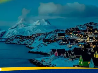 عاصمة غرينلاند تغرق بالظلام بشكل مفاجئ تزامنًا مع تزايد الحديث الأمريكي عنها - وكالة ستيب نيوز