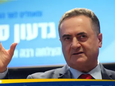 وزير الدفاع الإسرائيلي يهدد من سيبقى في غزة - وكالة ستيب نيوز