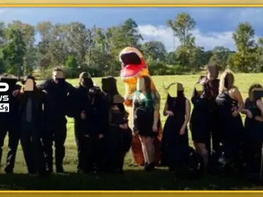 شاهد|| عرس في مقبرة أطفال يثير غضباً على مواقع التواصل الاجتماعي - وكالة ستيب نيوز