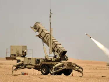 التحالف العربي يعلن تصديه لصاروخ باتجاه جازان والحوثيين يؤكدون استهداف موقع لشركة أرامكو السعودية - وكالة ستيب نيوز