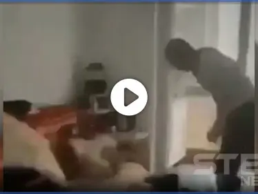 بالفيديو|| "رماه بعنف وعذبه" غضب أردني من شاب يضرب رضيعا.. والسلطات تكشف نتائج التحقيق - وكالة ستيب نيوز