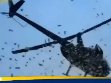 طائرة تلقي آلاف الدولارات على المارة بأمريكا (فيديو) - وكالة ستيب نيوز