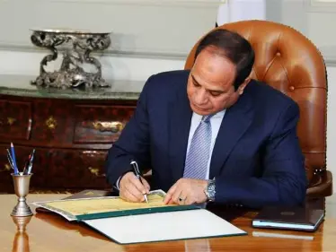 الرئيس المصري عبد الفتاح السيسي يصدر 6 قرارات رئاسية عاجلة - وكالة ستيب نيوز