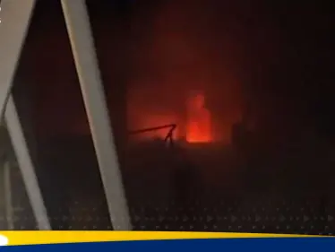 شاهد|| سفينة مساعدات متجهة إلى غزة تتعرض لهجوم في المتوسط بمسيرات - وكالة ستيب نيوز