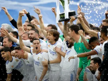 ريال مدريد يحقق لقب الدوري الإسباني للمرة 35 في تاريخه ويستعد لواقعة "السيتي" النارية - وكالة ستيب نيوز