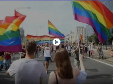 احتجاجات ضد المثليين في جورجيا تؤدي لإصابة 50 صحفياً وتحركات دولية تدين أعمال العنف (فيديو) - وكالة ستيب نيوز