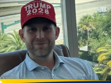 منتجات ترامب 2028 معروضة للبيع في متجر الرئيس الأمريكي.. وتثير الجدل - وكالة ستيب نيوز