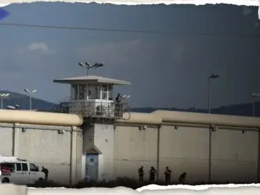 بيان عاجل للجيش الإسرائيلي والشاباك.. ومشاهد لبدء عملية الإفراج عن الأسرى الفلسطينيين - وكالة ستيب نيوز