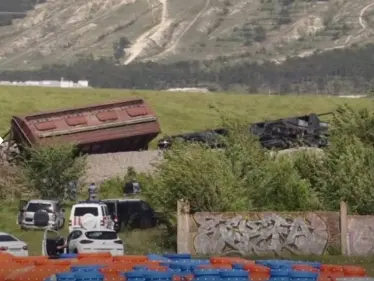 شاهد|| انفجار يوقف حركة القطارات في القرم.. وفاغنر تعلن موعد السيطرة على باخموت - وكالة ستيب نيوز