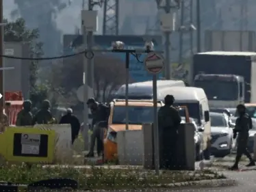 بالفيديو || تزامناً مع قمة العقبة.. عملية في نابلس تودي بحياة إسرائيليين - وكالة ستيب نيوز