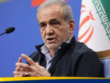 الرئيس الإيراني يوجه نصيحة لدولة عربية بشأن مجالها الجوي - وكالة ستيب نيوز