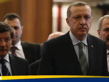 داوود أوغلو ينصح أردوغان بعدم إبرام اتفاقات تجارية مع أمريكا إلا بهذا الشرط - وكالة ستيب نيوز