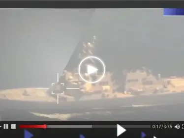 بالفيديو|| مسيرة إيرانية تتعقب سفينة حربية أمريكية شمالي المحيط الهندي - وكالة ستيب نيوز