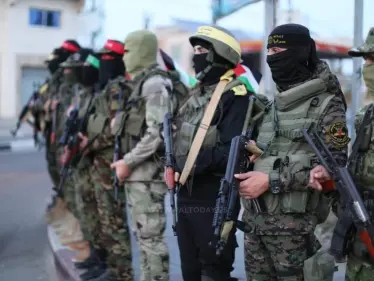 الفصائل الفلسطينية تهدد إسرائيل بما لا يحمد عقباه والأسرى يتخذون خطوات تصعيدية بالسجون - وكالة ستيب نيوز