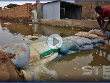 بالفيديو|| من قلبي سلاماً.. فيضانات السودان لم تمنع السودانين من غناء 