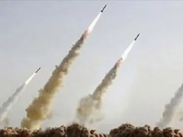 كتائب القسام تعلن استهداف بلدة ديمونا التي تضم المفاعل النووي الإسرائيلي بـ15 صاروخاً واجتماع إسرائيلي حاسم اليوم - وكالة ستيب نيوز