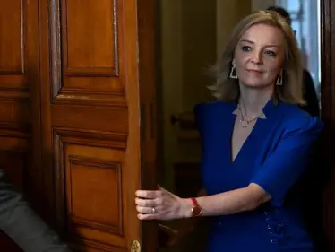 بريطانيا تعطي إيران "الفرصة الأخيرة" للعودة إلى الاتفاق النووي - وكالة ستيب نيوز