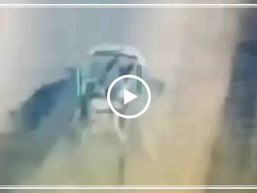 شاهد لحظة تدمير سيارة عسكرية لميليشيا قسد بمحيط رأس العين - وكالة ستيب نيوز